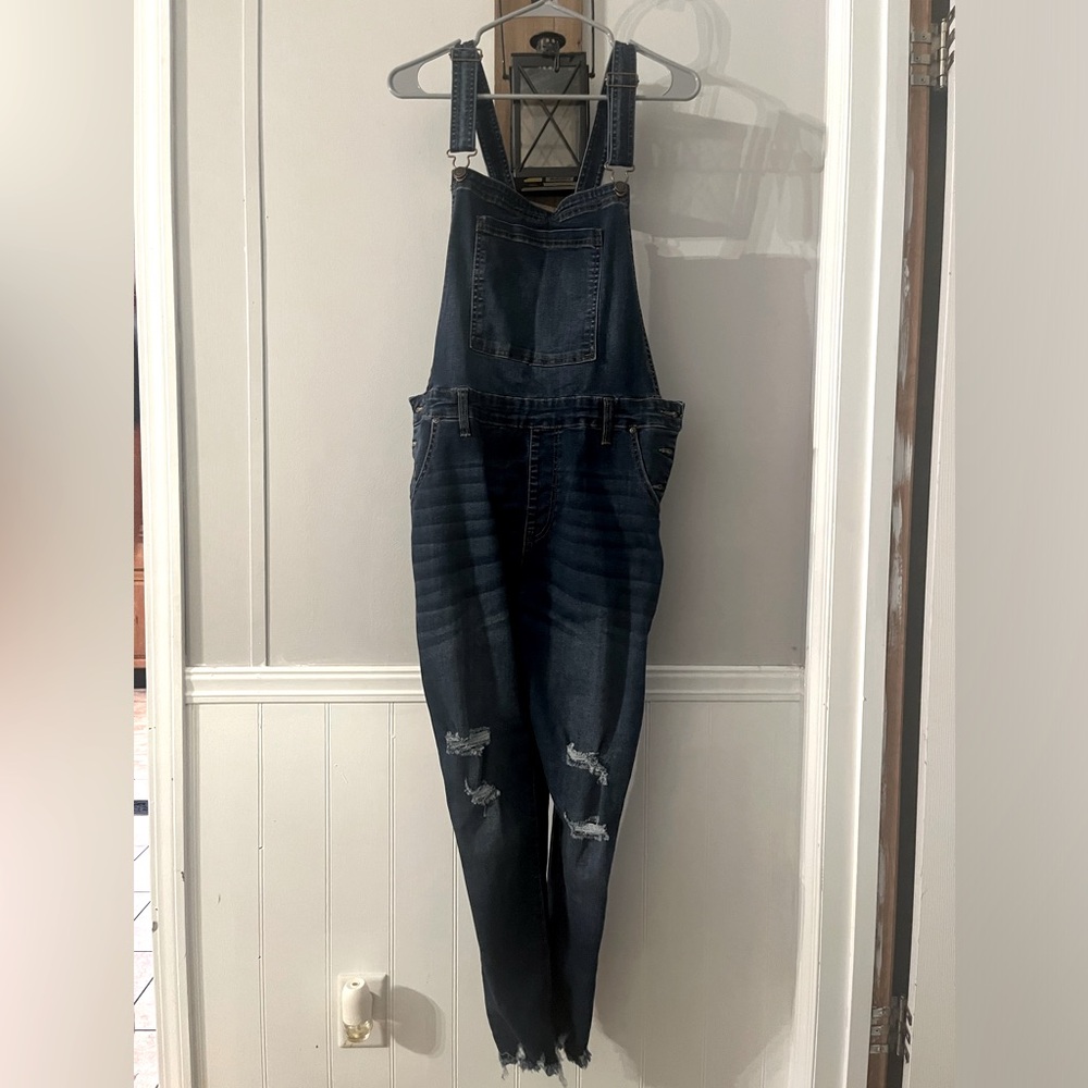 XL skinny Jean overalls